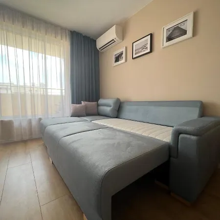 דירה Emerald With Private Parking וארנה